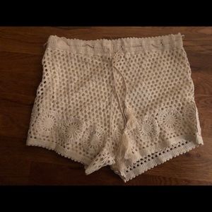 Crotchet shorts